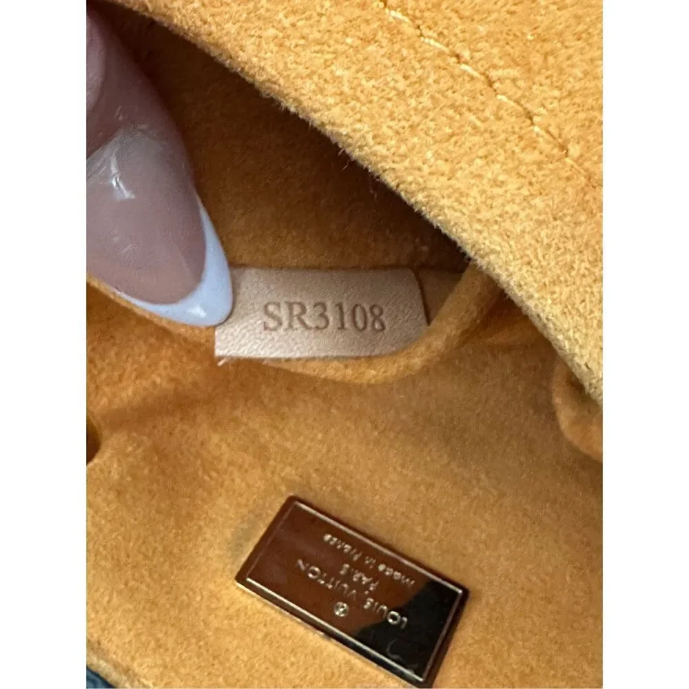 Louis Vuitton Patent Monogram Hot Springs Backpack Snow